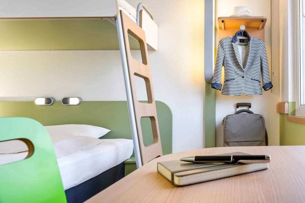 Ibis Malaga Centro Ciudad Hotell Exteriör bild