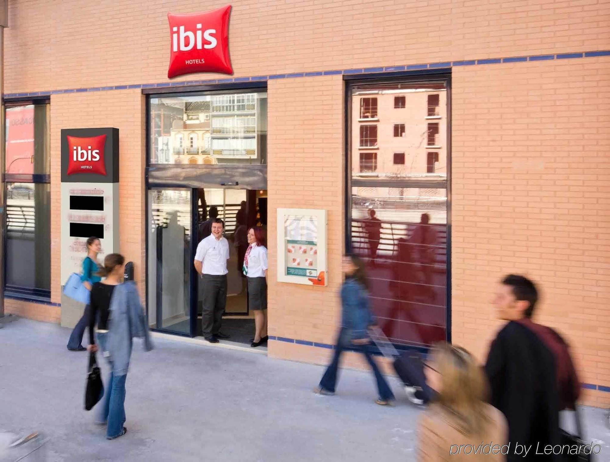 Ibis Malaga Centro Ciudad Hotell Exteriör bild